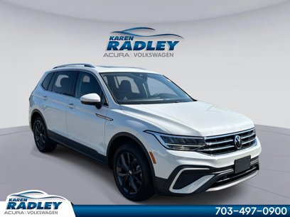 Certified 2023 Volkswagen Tiguan SE w/ Panoramic Sunroof Package