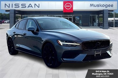 Used 2020 Volvo S60 T6 Momentum