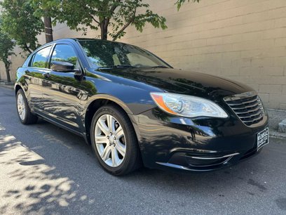 Used 2012 Chrysler 200 Touring w/ Cold Weather Group