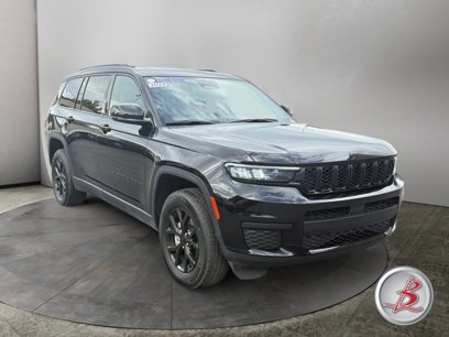 Used 2024 Jeep Grand Cherokee L Laredo