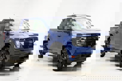 New 2024 Ford Maverick Lariat w/ Black Appearance Package