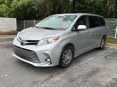 Certified 2020 Toyota Sienna XLE Premium