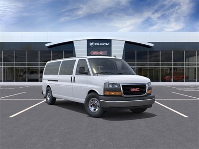 New 2025 GMC Savana 3500 LT w/ LT Preferred Equipment Group