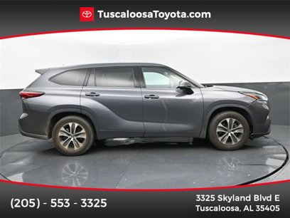 Used 2021 Toyota Highlander XLE