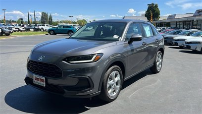 New 2025 Honda HR-V LX