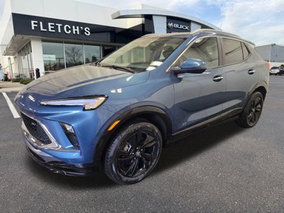 New 2025 Buick Encore GX Sport Touring w/ Comfort Package