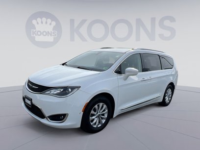 Used 2019 Chrysler Pacifica Touring-L