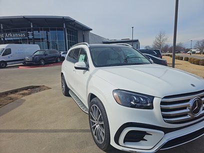 New 2025 Mercedes-Benz GLS 450 4MATIC