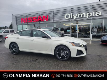 New 2025 Nissan Altima 2.5 SR w/ SR Premium Package