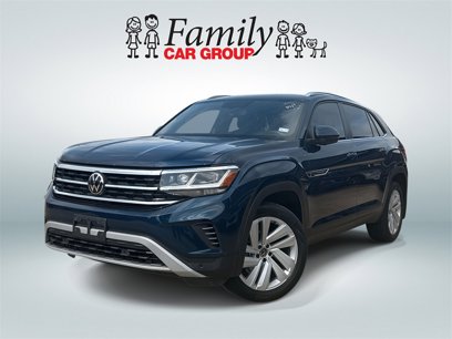 Used 2023 Volkswagen Atlas Cross Sport SE w/ Panoramic Sunroof Package