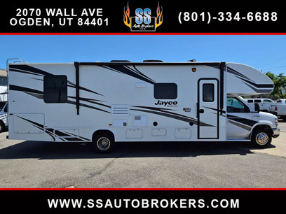 Used 2019 Ford E-450 and Econoline 450 Super Duty w/ Motorhome Prep Package
