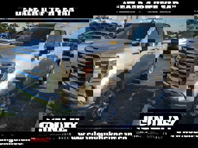Used 2020 GMC Sierra 1500 SLE w/ SLE Value Package