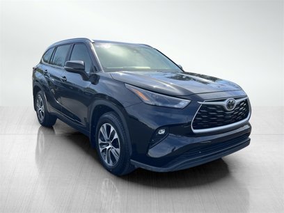 Used 2023 Toyota Highlander XLE