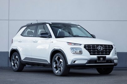 New 2025 Hyundai Venue Limited
