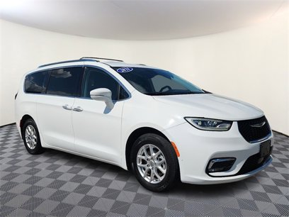Used 2021 Chrysler Pacifica Touring-L