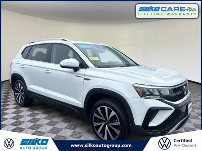 Certified 2023 Volkswagen Taos SE w/ Panoramic Sunroof Package