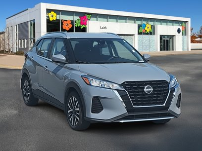 Used 2022 Nissan Kicks SV