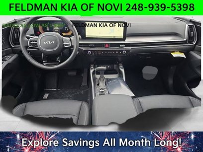 New 2024 Kia Sorento S