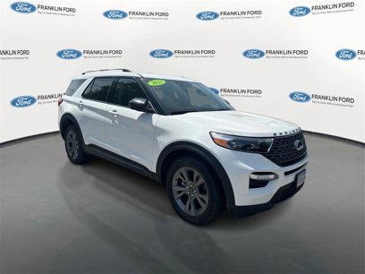 Certified 2022 Ford Explorer XLT w/ Equipment Group 202A