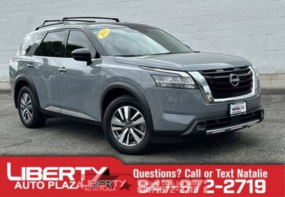 Used 2022 Nissan Pathfinder SL