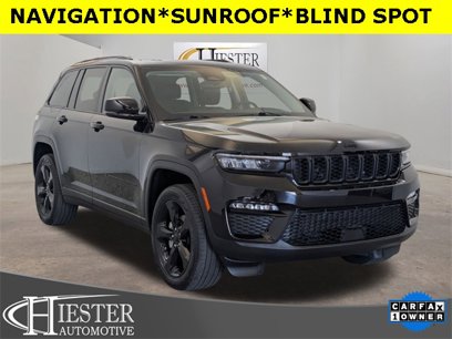 Used 2024 Jeep Grand Cherokee Limited w/ Black Appearance Package