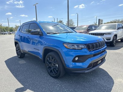 New 2025 Jeep Compass Latitude w/ Convenience Group