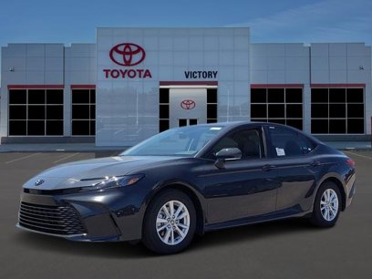New 2025 Toyota Camry LE