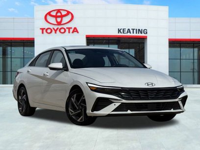 Used 2025 Hyundai Elantra SEL
