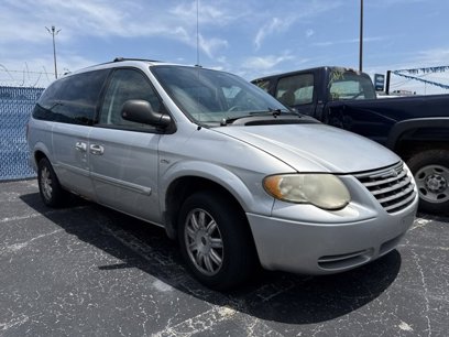 Used 2007 Chrysler Town & Country Touring
