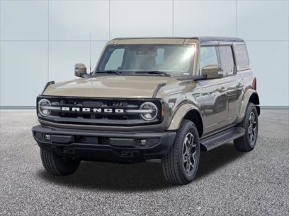 New 2025 Ford Bronco Outer Banks