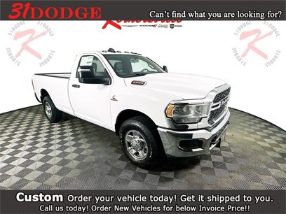 New 2024 RAM 2500 Tradesman w/ Chrome Appearance Group