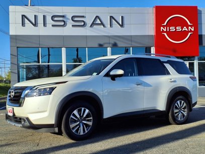 Used 2022 Nissan Pathfinder SL
