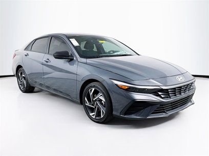 New 2025 Hyundai Elantra SEL