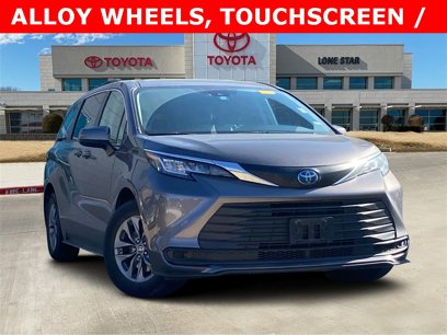 Used 2021 Toyota Sienna LE