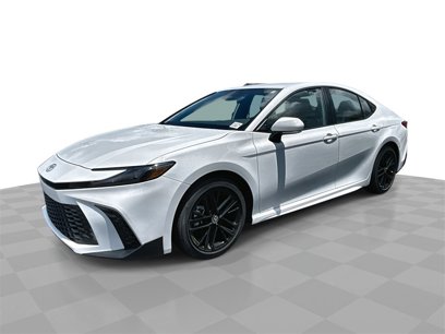 Used 2025 Toyota Camry SE