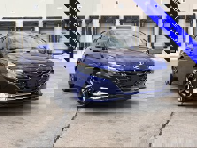 Used 2022 Hyundai Elantra SEL w/ Convenience + Premium Package