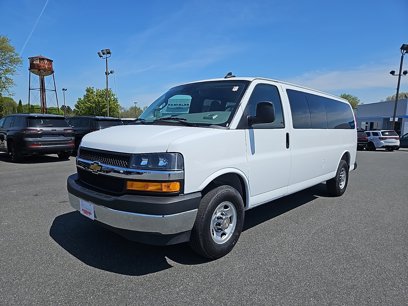 Used 2025 Chevrolet Express 3500 LT w/ LT Preferred Equipment Group