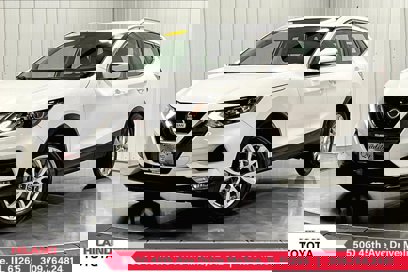 Used 2022 Nissan Rogue Sport SV