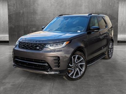 New 2024 Land Rover Discovery Dynamic SE