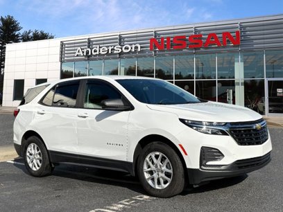 Used 2024 Chevrolet Equinox LS w/ LS Convenience Package
