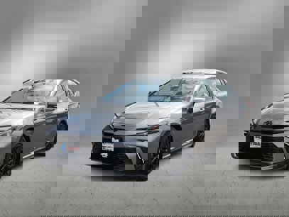New 2025 Toyota Camry SE
