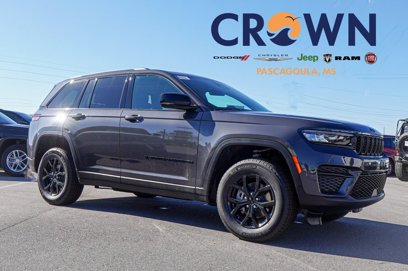 New 2025 Jeep Grand Cherokee Altitude