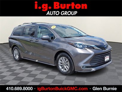 Used 2024 Toyota Sienna XLE