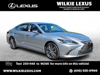 Used 2025 Lexus ES 300h w/ Premium Package