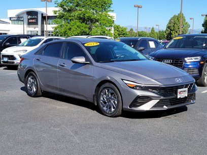 Used 2024 Hyundai Elantra SEL