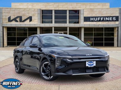 New 2025 Kia K4 EX