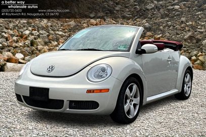 Used 2009 Volkswagen Beetle Blush