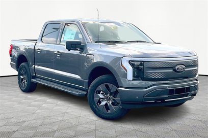 New 2023 Ford F150 Lightning XLT w/ Equipment Group 312A High