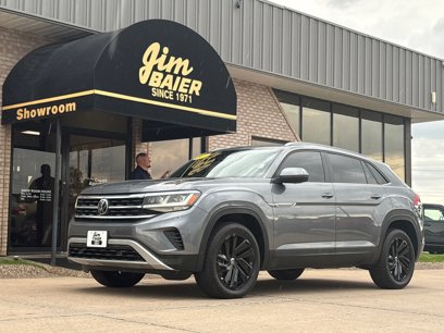 Used 2021 Volkswagen Atlas Cross Sport SE w/ Panoramic Sunroof Package