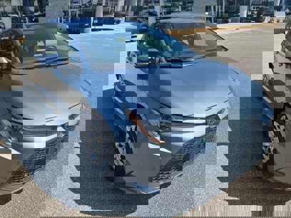 Used 2021 Toyota Corolla LE w/ Carpet Mat Package (TMS)